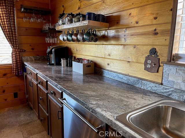 Detail Gallery Image 12 of 31 For 608 Kean Way, Big Bear City,  CA 92314 - 2 Beds | 1 Baths