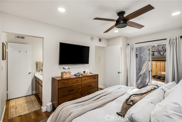 Detail Gallery Image 10 of 55 For 92 Echo Run, Irvine,  CA 92614 - 2 Beds | 2 Baths