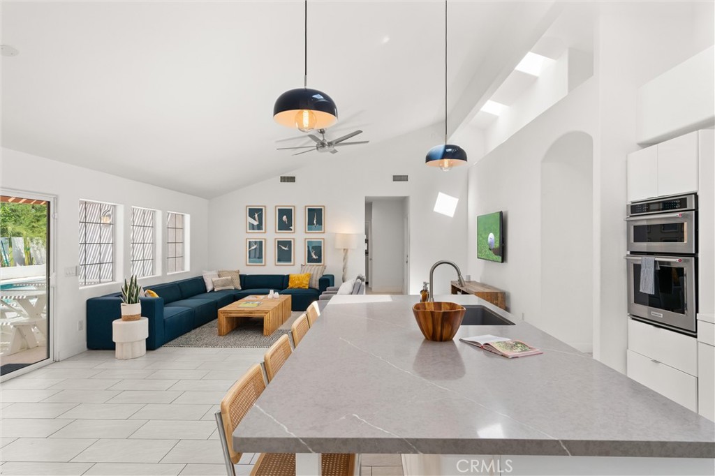 MLS #OC25199426 image #12