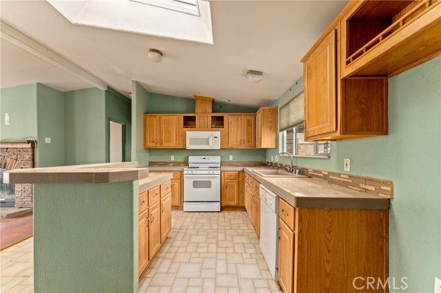 Detail Gallery Image 7 of 40 For 26477 Cummings Valley Rd, Tehachapi,  CA 93561 - 3 Beds | 2 Baths