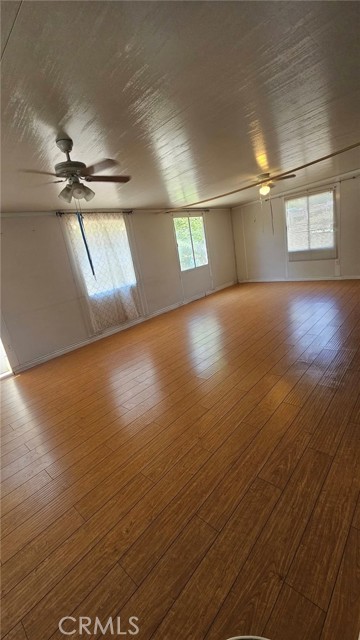 6179 Platt Avenue, Woodland Hills CA: https://media.crmls.org/medias/8b67b45b-f811-4dc8-ab88-2e44f498c7bf.jpg