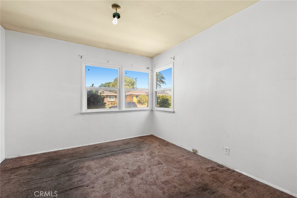 8b67f379 3592 4d47 Ac6d 56b03502953f