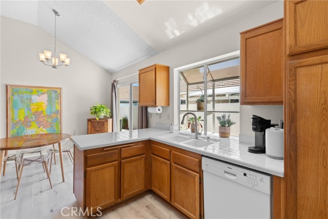 Detail Gallery Image 12 of 35 For 6681 Brighton Pl, Rancho Cucamonga,  CA 91737 - 2 Beds | 2 Baths