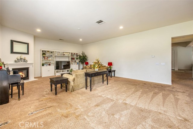 Detail Gallery Image 20 of 38 For 34333 Forest Oaks Dr, Yucaipa,  CA 92399 - 4 Beds | 2/1 Baths