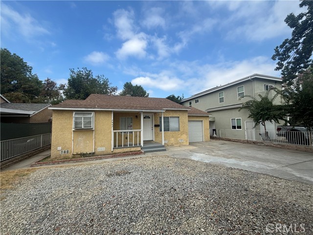 Detail Gallery Image 24 of 24 For 7447 Loma Verde Ave, Canoga Park,  CA 91303 - 3 Beds | 2 Baths