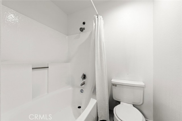 Detail Gallery Image 19 of 39 For 3440 Hathaway Ave #323,  Long Beach,  CA 90815 - 1 Beds | 1 Baths