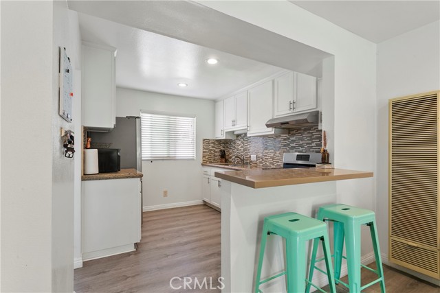 Detail Gallery Image 7 of 22 For 5593 Pioneer Bld #18,  Whittier,  CA 90601 - 2 Beds | 2 Baths