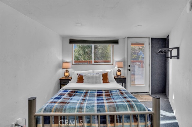33141 Big Bear Lake Road, Running Springs, CA 92382