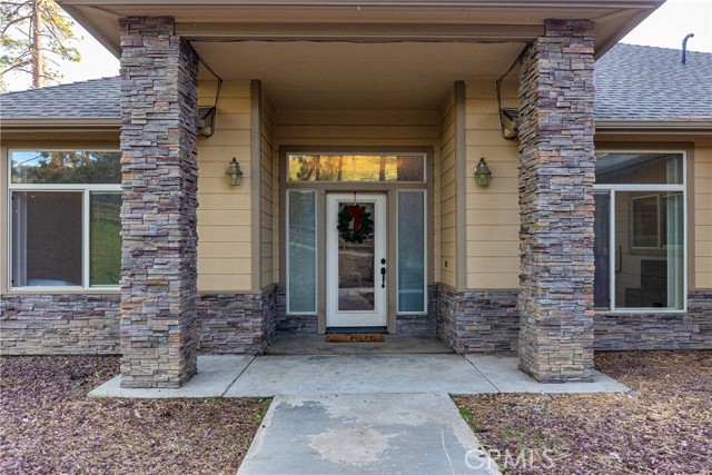 Detail Gallery Image 2 of 47 For 26820 Stirrup, Tehachapi,  CA 93561 - 3 Beds | 2 Baths