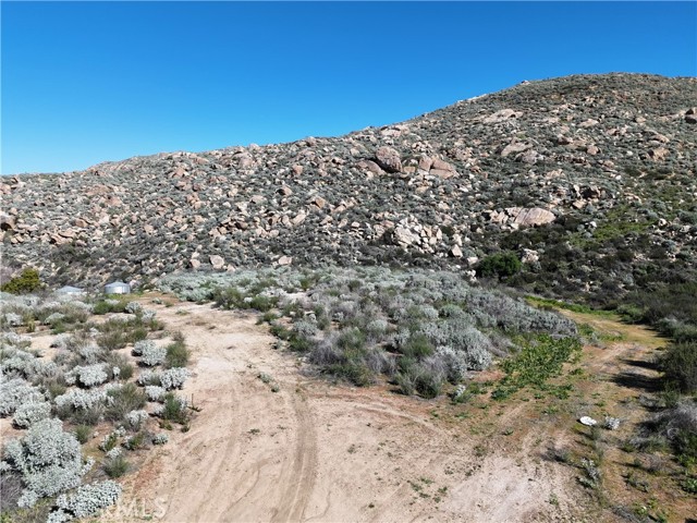 Detail Gallery Image 5 of 10 For 25 Starlight Mesa Dr, Hemet,  CA 92544 - – Beds | – Baths