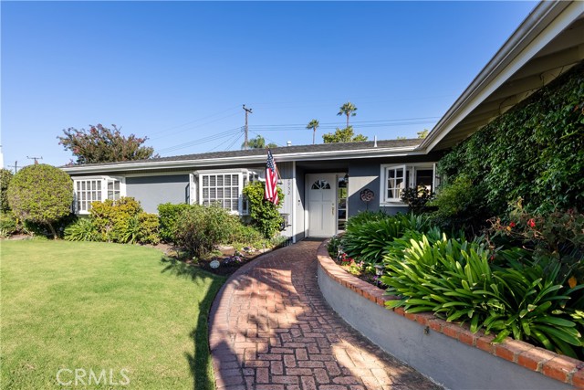 Detail Gallery Image 1 of 39 For 2952 Pemba Dr, Costa Mesa,  CA 92626 - 3 Beds | 2 Baths