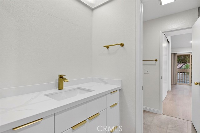 Detail Gallery Image 22 of 34 For 11360 166th #10,  Cerritos,  CA 90703 - 2 Beds | 1/1 Baths