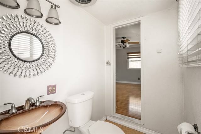 2775 Wetherly Avenue, Long Beach CA: https://media.crmls.org/medias/8b6c2002-4989-42ae-9cf7-19ac654fbe46.jpg