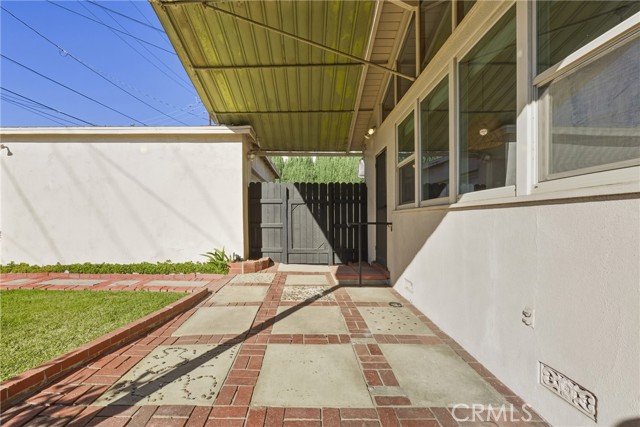 Detail Gallery Image 33 of 39 For 375 N Canyon Bld, Monrovia,  CA 91016 - 3 Beds | 2 Baths