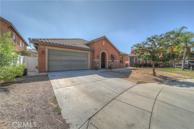 Detail Gallery Image 2 of 6 For 3039 Bearberry Ct, Perris,  CA 92571 - 3 Beds | 3/1 Baths