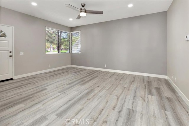 52 Remington, Irvine CA: https://media.crmls.org/medias/8b6d8516-b94e-477b-8c4f-b2d0f3aa4203.jpg