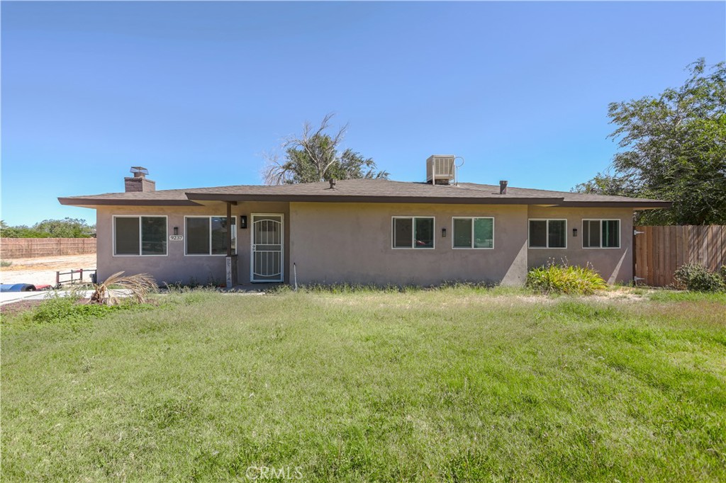 9237 E Avenue Q12