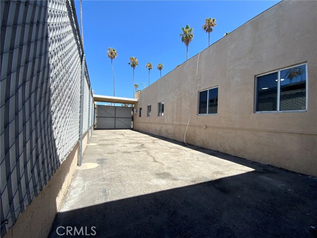  Commercial for Sale in Santa Monica, California