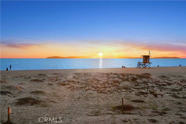 Image 46 of 47 For 1516 Ocean Front