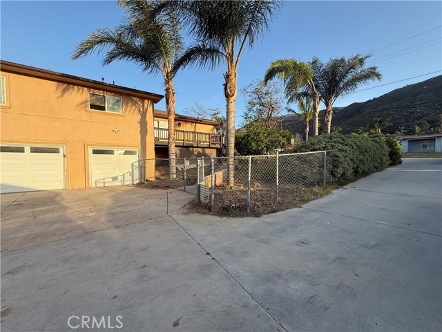 15192 Laguna Avenue, Lake Elsinore CA: https://media.crmls.org/medias/8b6dd8ce-8e75-4b64-9222-a307702d699d.jpg