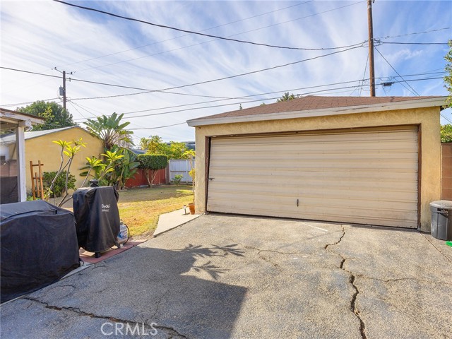 Detail Gallery Image 23 of 39 For 517 N Avon St, Burbank,  CA 91505 - 3 Beds | 1 Baths