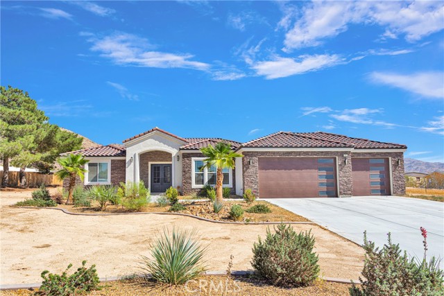 17073 Mesquite Road, Apple Valley, California 92307, 4 Bedrooms Bedrooms, ,3 BathroomsBathrooms,Residential,For Sale,17073 Mesquite Road,CRHD24211034