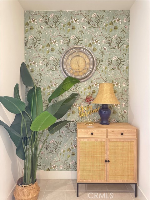 Detail Gallery Image 4 of 18 For 16246 Dawn Way, Tustin,  CA 92782 - 4 Beds | 3/1 Baths