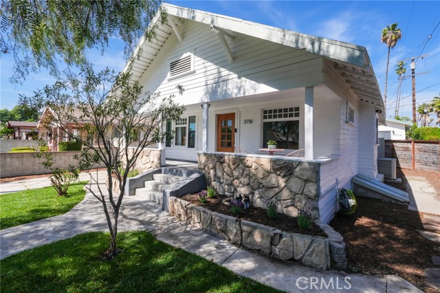 3716 & 3714 Rosemead Avenue, Los Angeles CA: https://media.crmls.org/medias/8b6f8bed-a256-4e81-8251-bd1e2381bbce.jpg