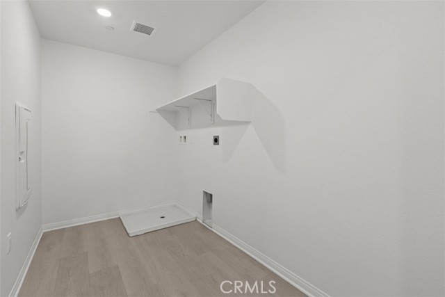 Detail Gallery Image 10 of 17 For 27341 Denali Ct, Corona,  CA 92883 - 5 Beds | 3 Baths