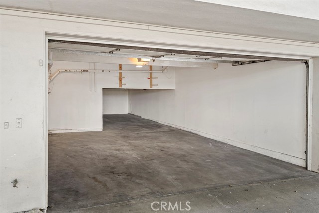 Image 32 of 34 For 4738 La Villa Marina  H