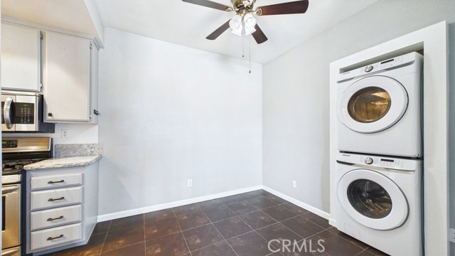 Detail Gallery Image 18 of 30 For 2821 W Avenue K12, Lancaster,  CA 93536 - 2 Beds | 2 Baths