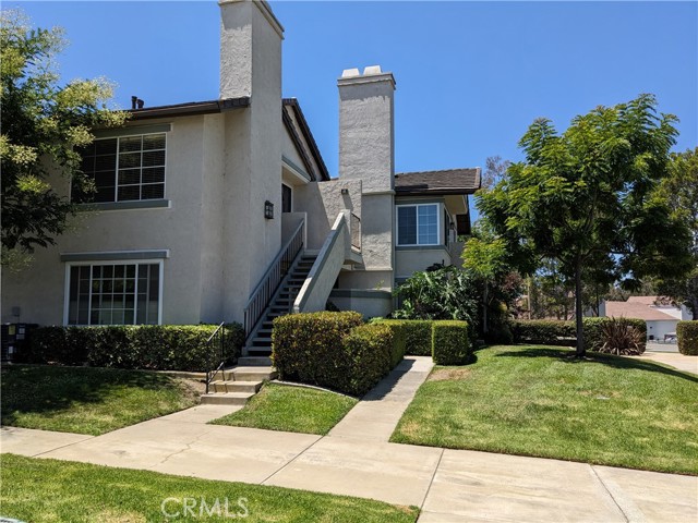 Detail Gallery Image 1 of 17 For 38 Exeter #7,  Irvine,  CA 92612 - 2 Beds | 1 Baths
