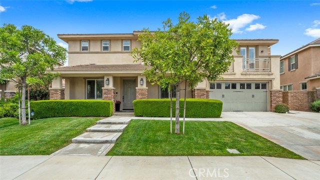8320 Lost River Rd, Eastvale, CA 92880
