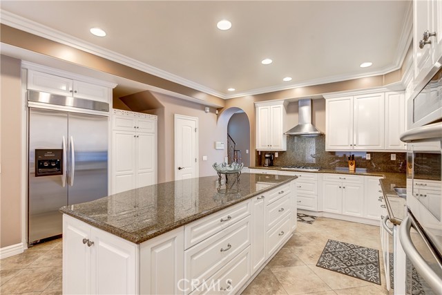 213 Baltimore Avenue, Huntington Beach CA: https://media.crmls.org/medias/8b735af9-84c3-4ad5-a88f-9761f26b2a00.jpg