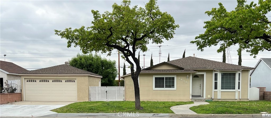 8435 Rives Avenue, Downey, CA 90240