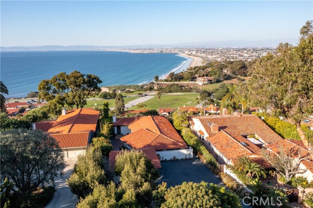 585 Via del Monte, Palos Verdes Estates, California 90274, 3 Bedrooms Bedrooms, ,2 BathroomsBathrooms,Residential,Sold,Via del Monte,PV22020081