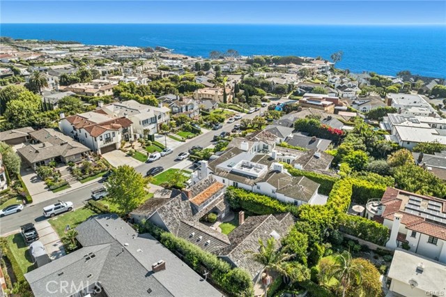 Detail Gallery Image 31 of 37 For 235 Driftwood Rd, Corona Del Mar,  CA 92625 - 4 Beds | 3 Baths