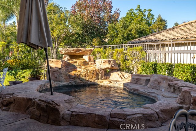 Detail Gallery Image 20 of 27 For 23976 Steelhead, Corona,  CA 92883 - 2 Beds | 2 Baths