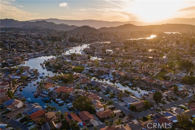 Detail Gallery Image 39 of 47 For 30103 Boat Haven, Canyon Lake,  CA 92587 - 4 Beds | 3 Baths