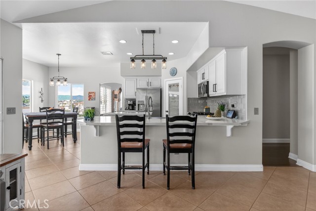 Detail Gallery Image 20 of 64 For 14029 Dove Canyon Dr, Riverside,  CA 92503 - 3 Beds | 2/1 Baths