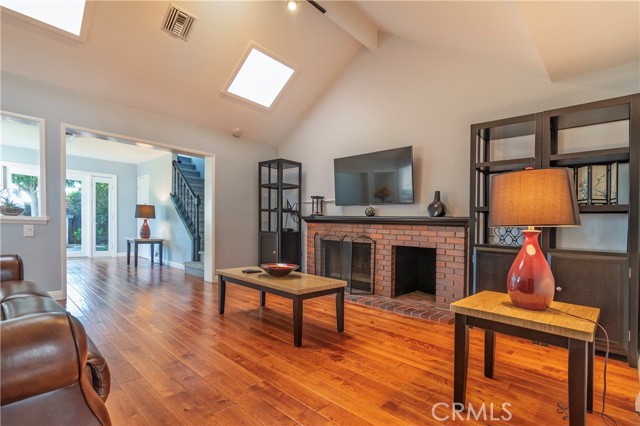 Detail Gallery Image 27 of 44 For 21161 Cedar Ln, Mission Viejo,  CA 92691 - 4 Beds | 2/1 Baths