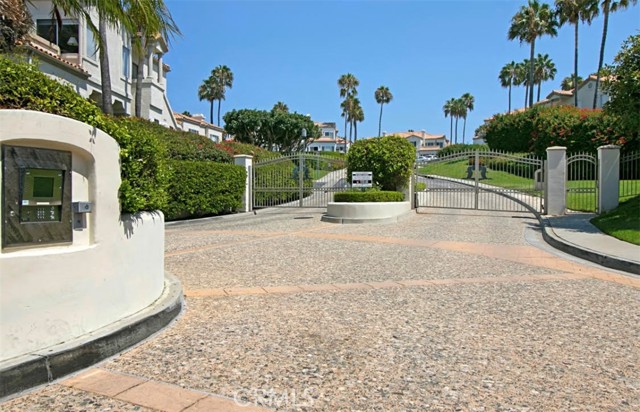 8b75a76c F6ad 46be A1e1 B0344a6e39ac