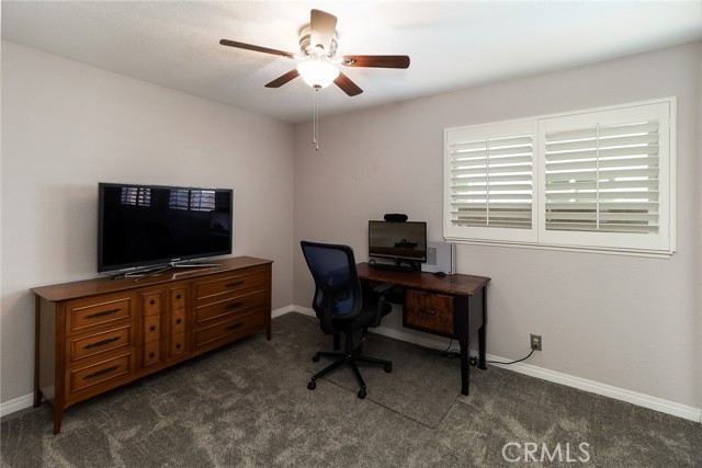 6815 Arthur Court, Chino CA: https://media.crmls.org/medias/8b76707a-1897-47d0-8b38-09f44e9a528f.jpg