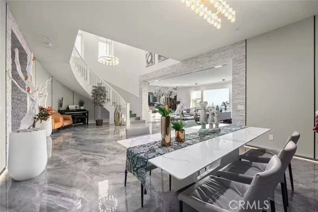 Detail Gallery Image 2 of 13 For 5502 Heritage Oak, Trabuco Canyon,  CA 92679 - 5 Beds | 4/1 Baths