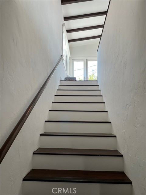 3211 Valley Drive, Manhattan Beach, California 90266, 3 Bedrooms Bedrooms, ,2 BathroomsBathrooms,Residential,Sold,Valley,SB21230612