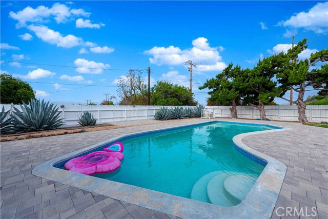 Detail Gallery Image 43 of 58 For 4408 Walnut Ave, Simi Valley,  CA 93063 - 3 Beds | 3 Baths