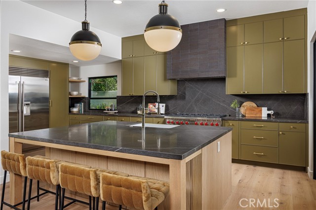 Detail Gallery Image 4 of 31 For 3620 Catamaran, Corona Del Mar,  CA 92625 - 4 Beds | 2/1 Baths