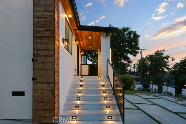 10530 Pinewood Avenue, Tujunga, CA, 91042 10530 Pinewood Avenue, Tujunga, CA, 91042