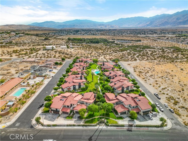 Detail Gallery Image 1 of 33 For 67305 Hacienda Ave, Desert Hot Springs,  CA 92240 - 2 Beds | 2/1 Baths