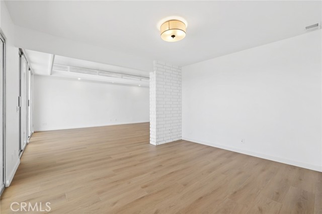 Detail Gallery Image 13 of 48 For 2501 Blue Water, Corona Del Mar,  CA 92625 - 4 Beds | 2/1 Baths